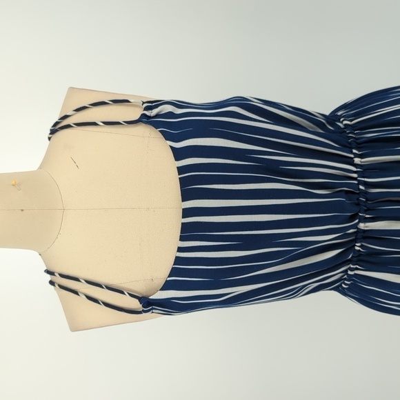 Banana Republic Striped Maxi Dress Blue White 4 casual summer preppy classic - Picture 3 of 7